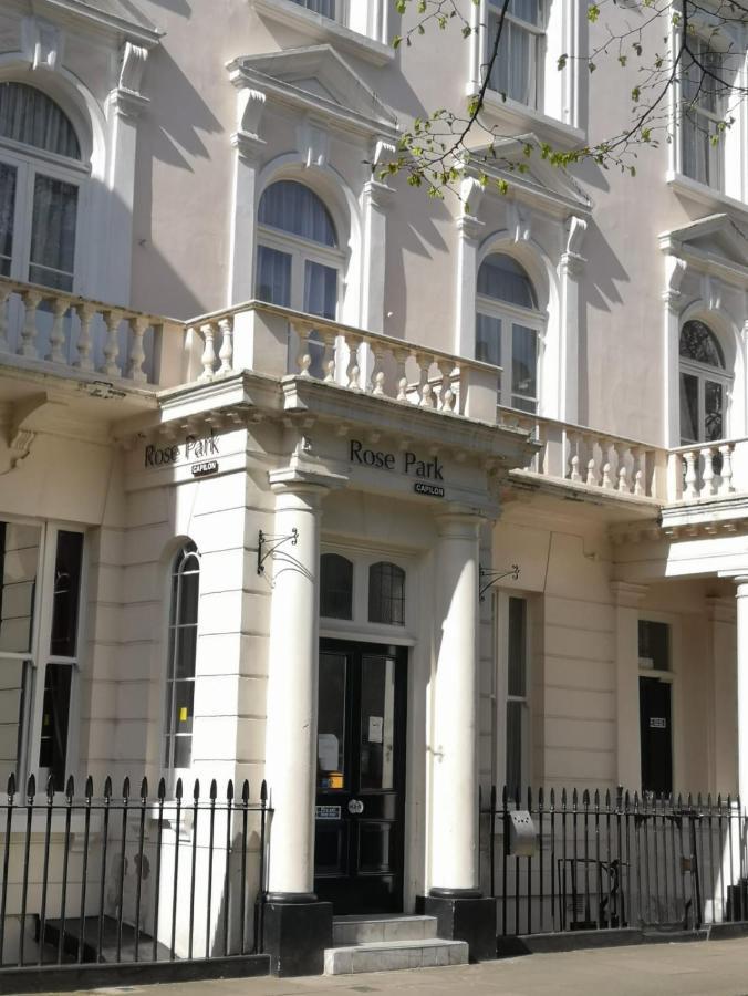 Rose Park 3* Londra